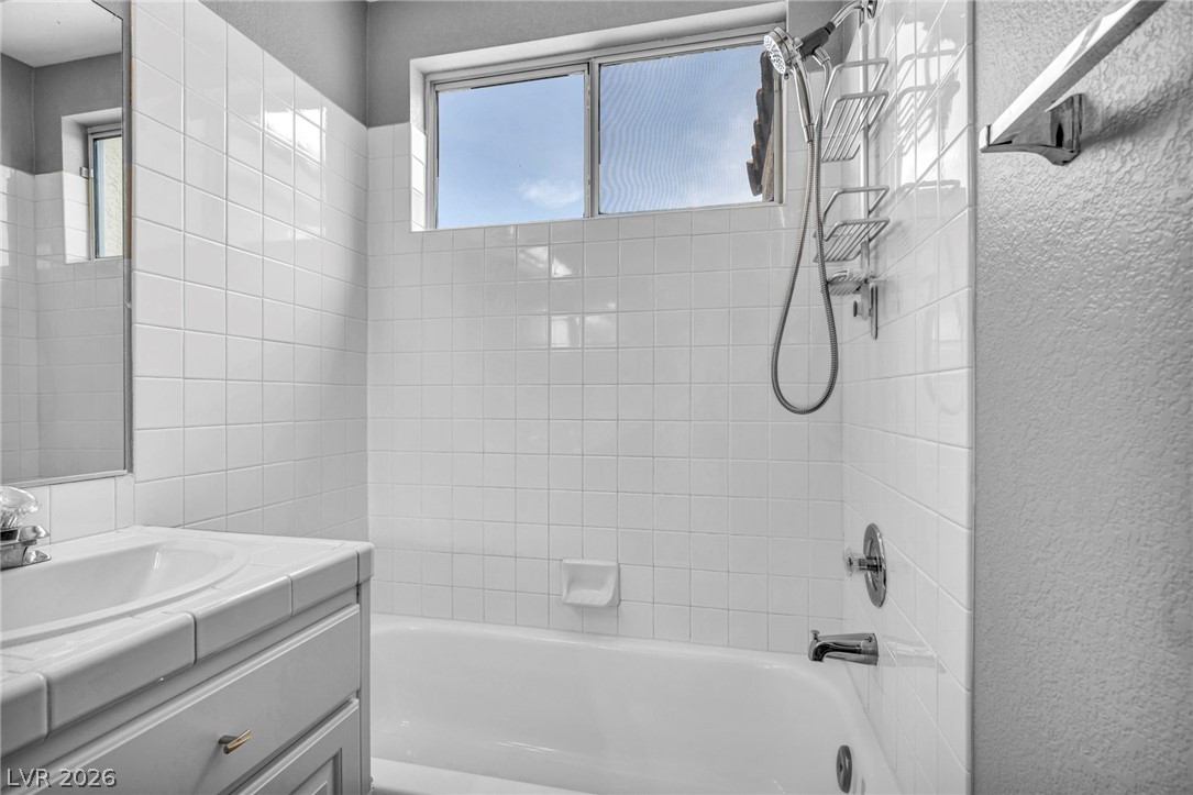 2016 Silverton Drive