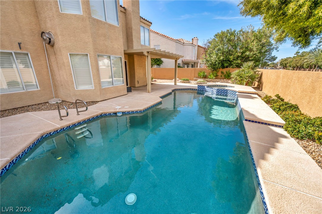 2016 Silverton Drive