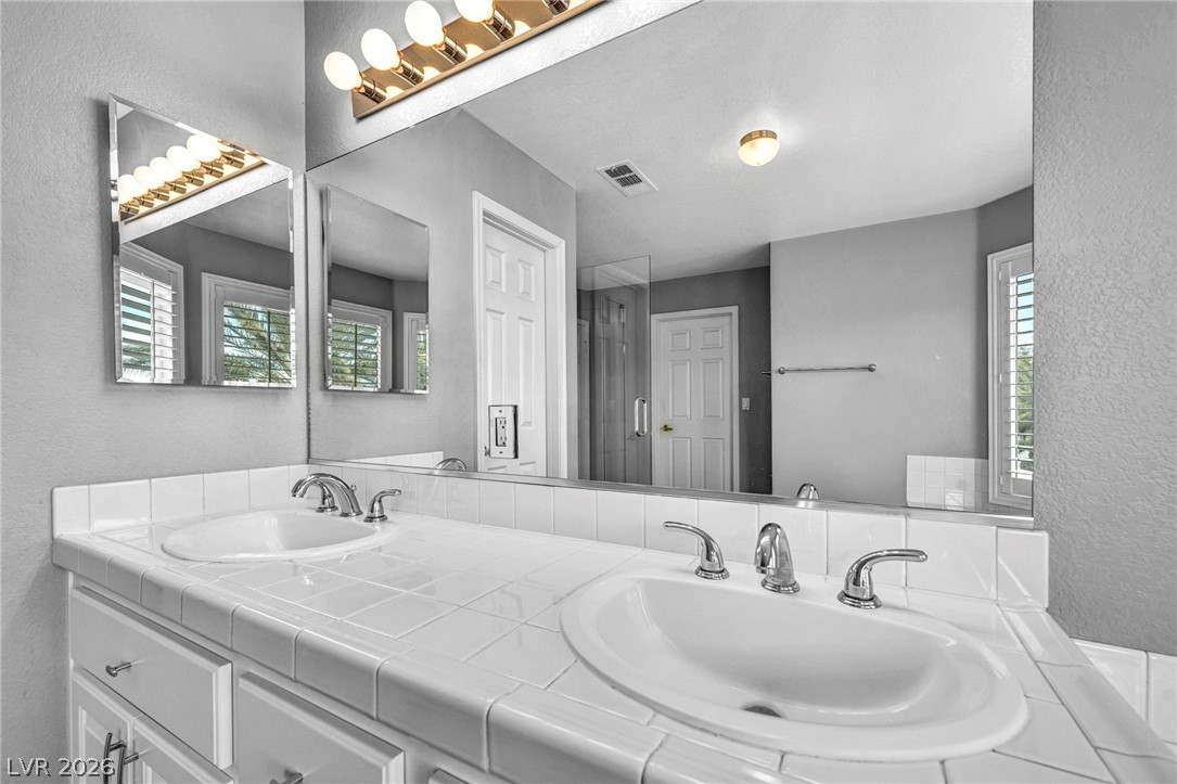 2016 Silverton Drive