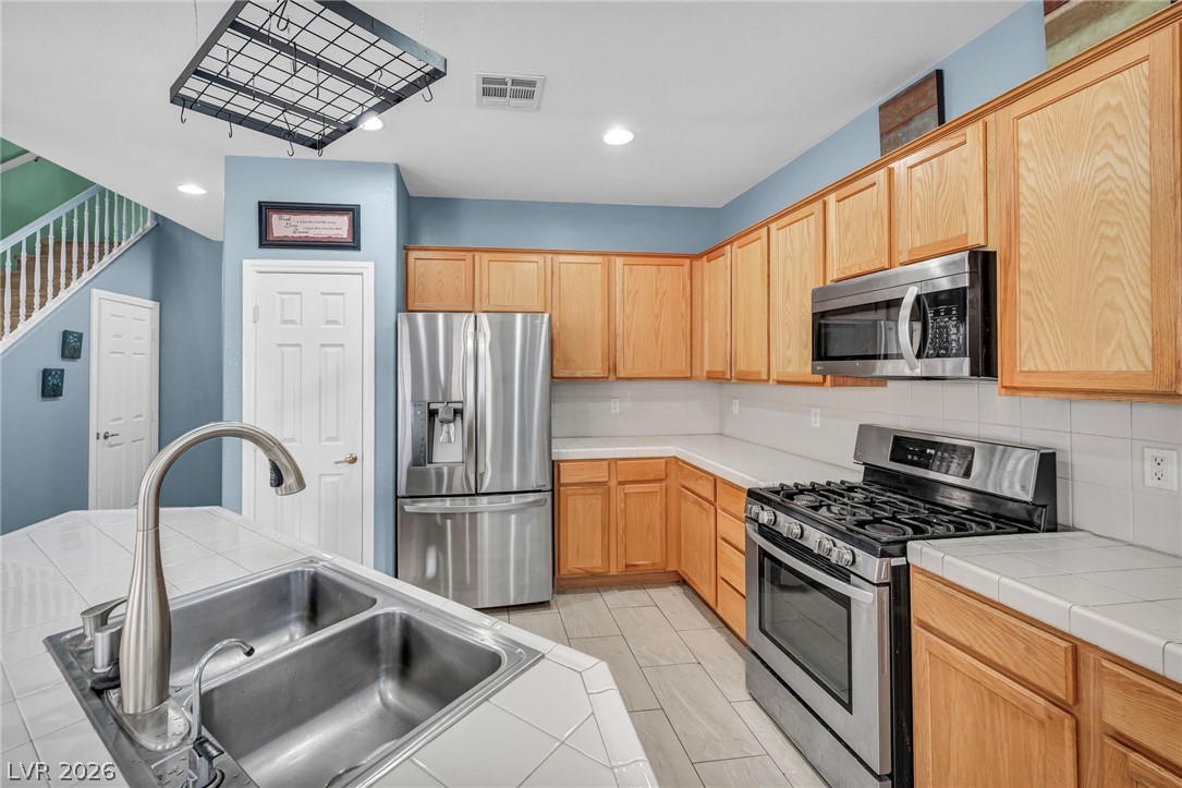 5359 Champion Run Street