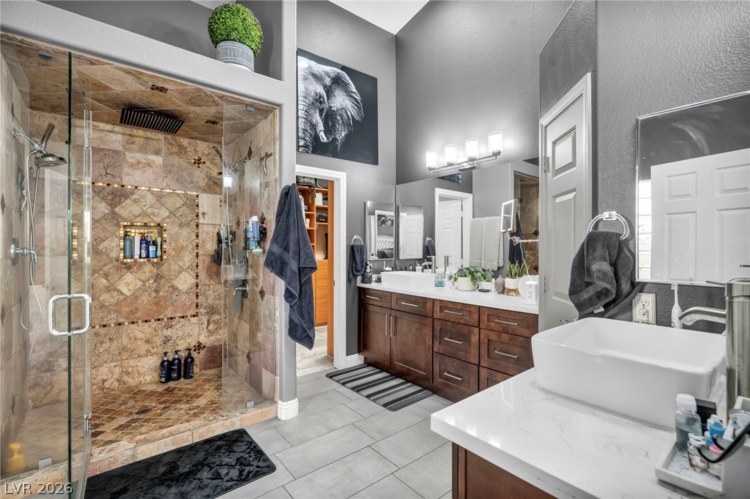 11212 Dell Cliffs Court