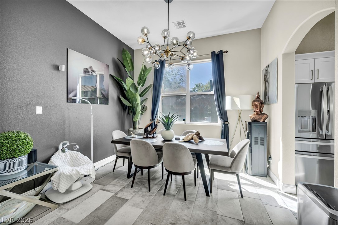 11212 Dell Cliffs Court