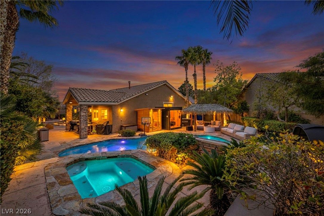 11212 Dell Cliffs Court