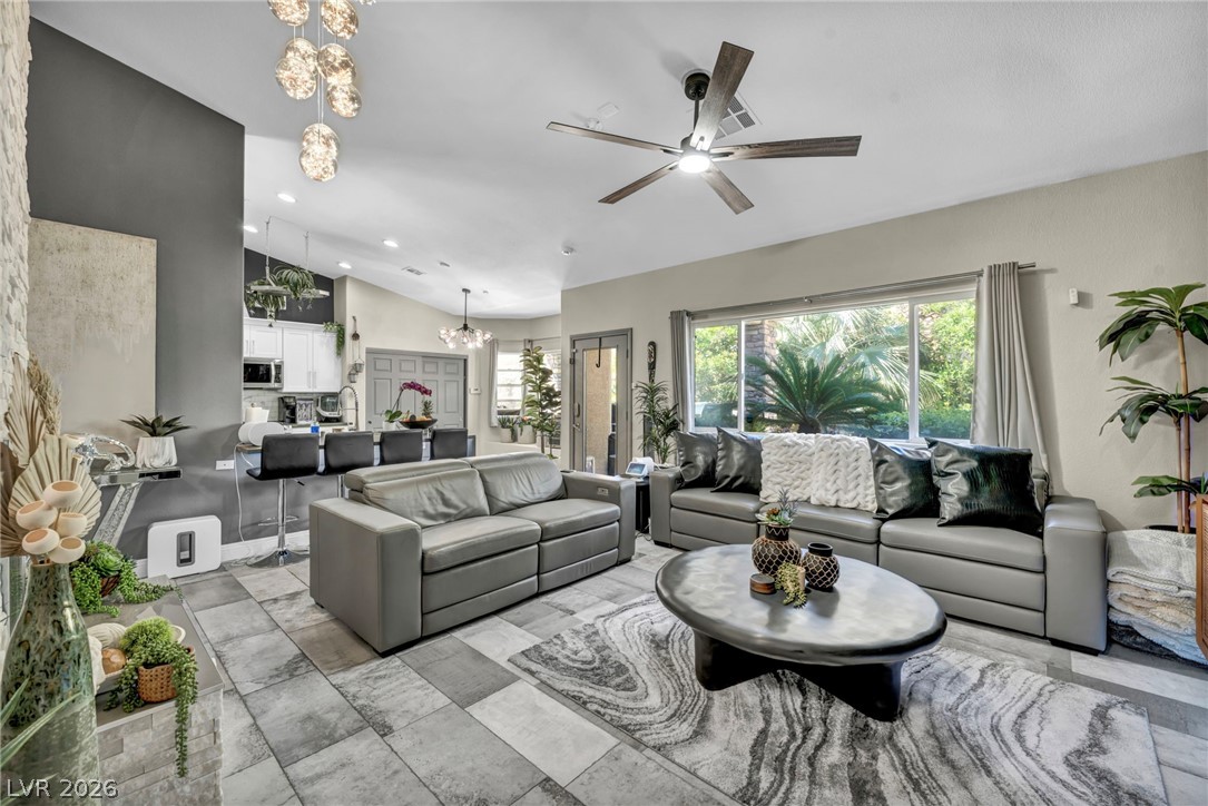 11212 Dell Cliffs Court