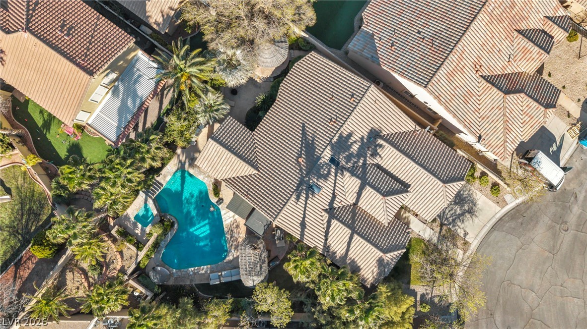 11212 Dell Cliffs Court