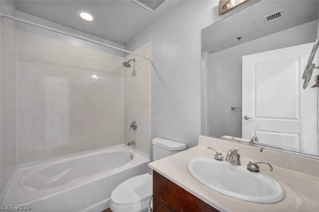 8255 Las Vegas Boulevard 719