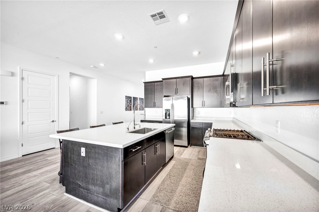 64 Reverie Heights Avenue