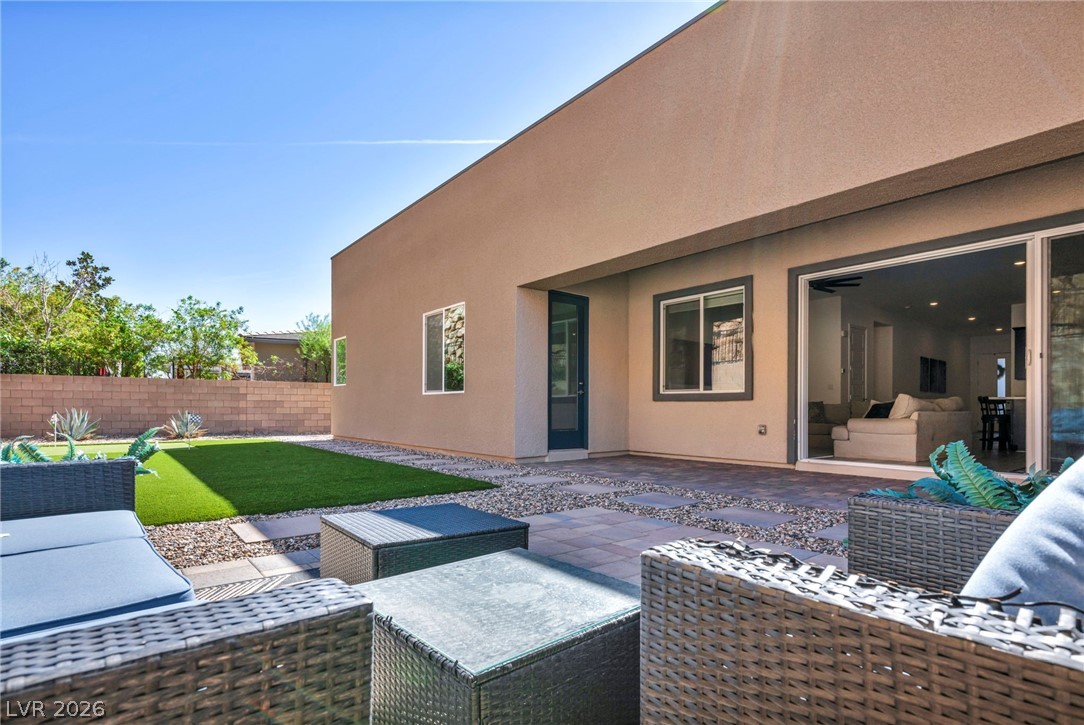 64 Reverie Heights Avenue