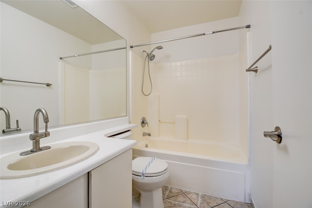 2921 Bison Mesa Avenue