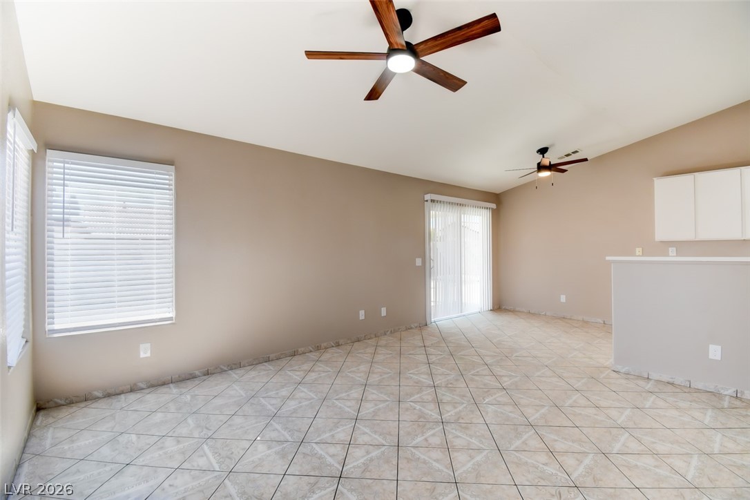 2921 Bison Mesa Avenue