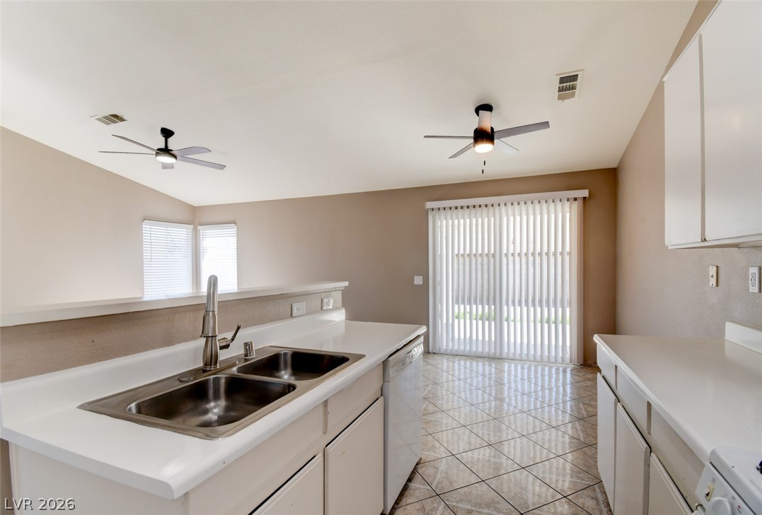 2921 Bison Mesa Avenue