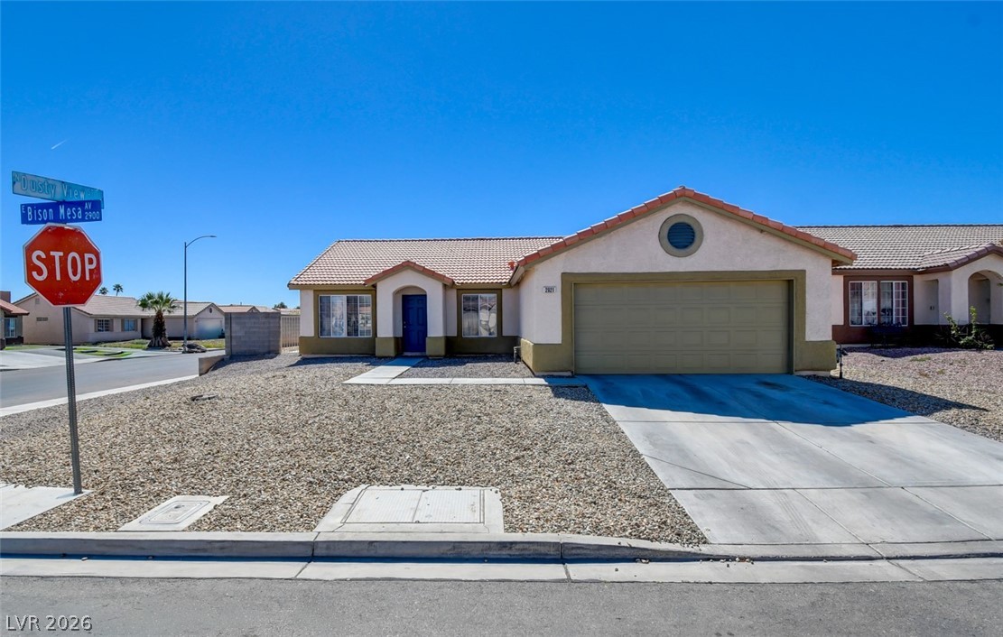 2921 Bison Mesa Avenue