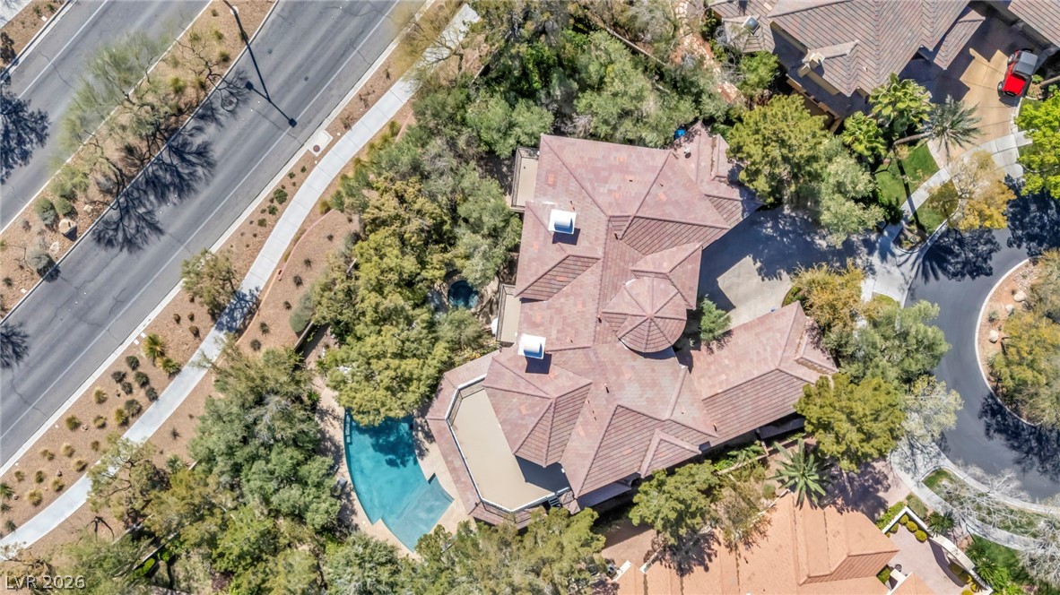 416 Saint Andrews Court