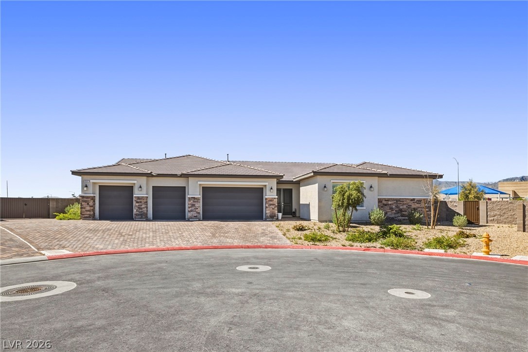 6561 West Azure Drive