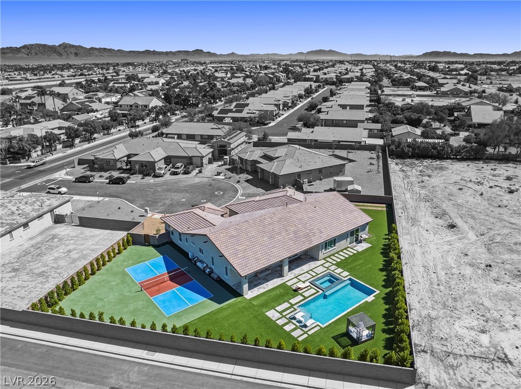 6561 West Azure Drive