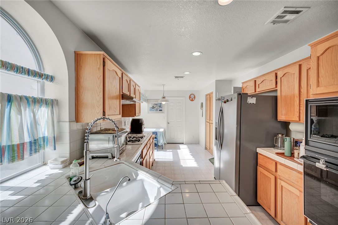 1628 Winners Cup Drive