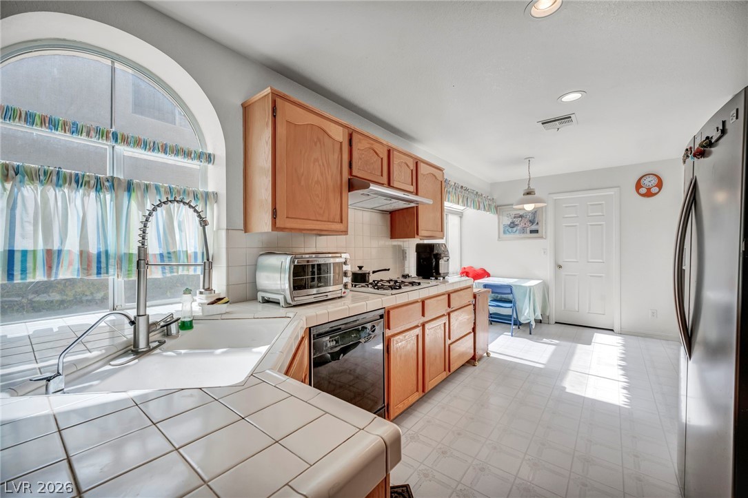 1628 Winners Cup Drive