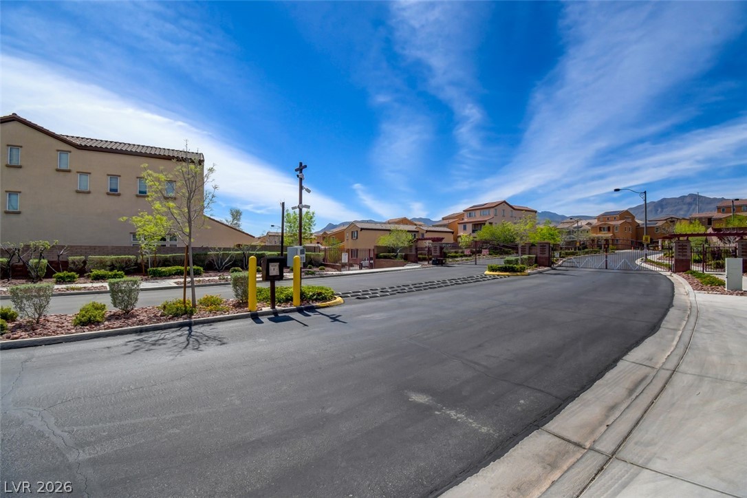 6612 Macdoogle Street