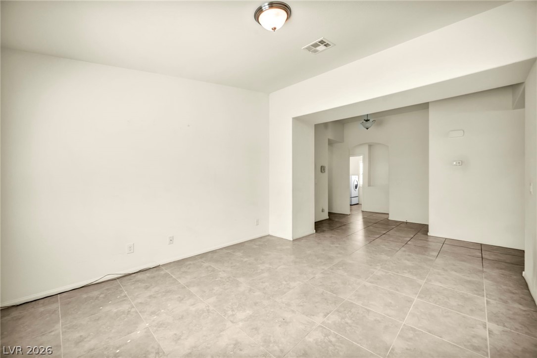 4548 Avery Rock Street