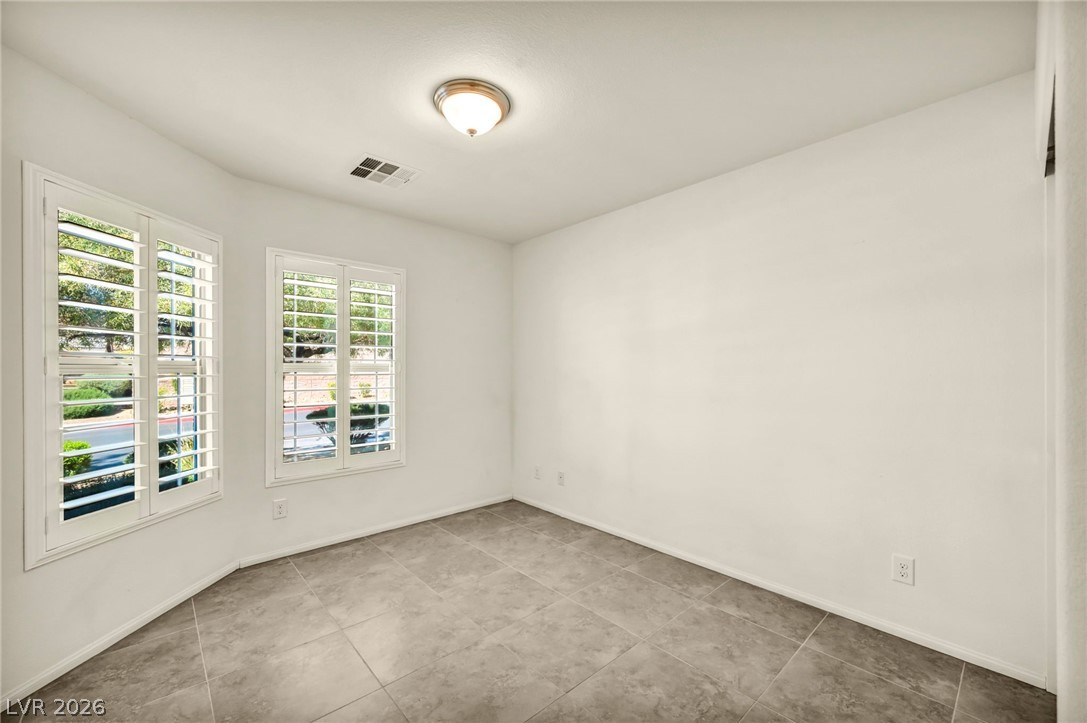 4548 Avery Rock Street