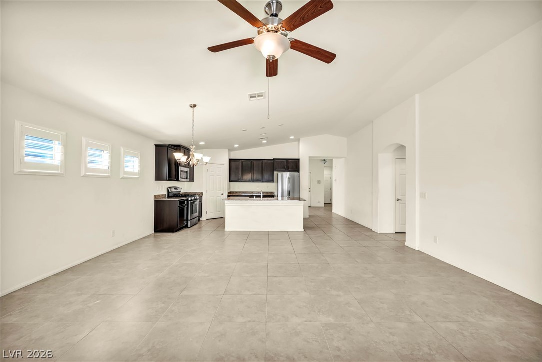 4548 Avery Rock Street