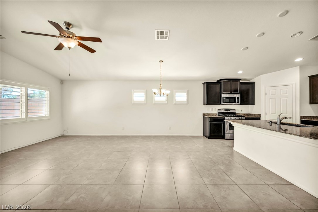 4548 Avery Rock Street