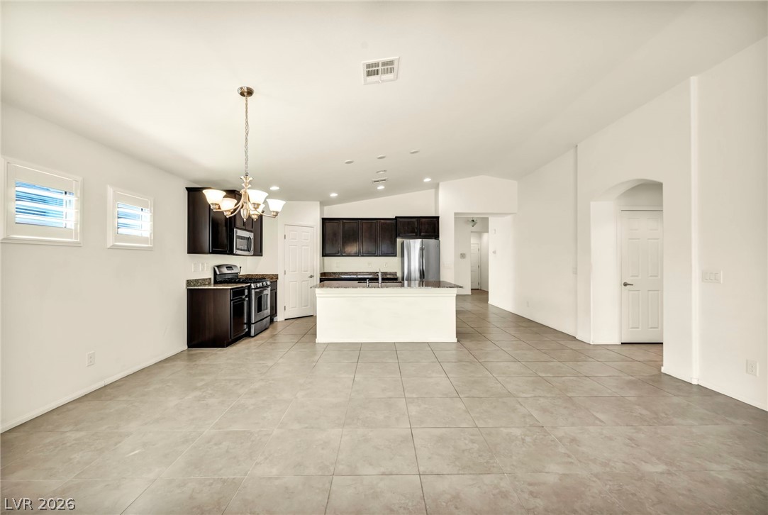 4548 Avery Rock Street
