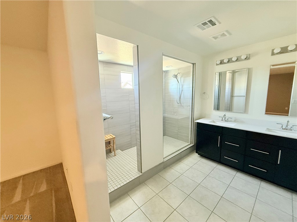 5713 Justin Robert Street