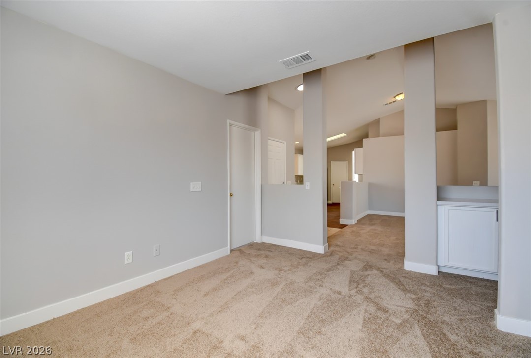 2920 Robincrest Court