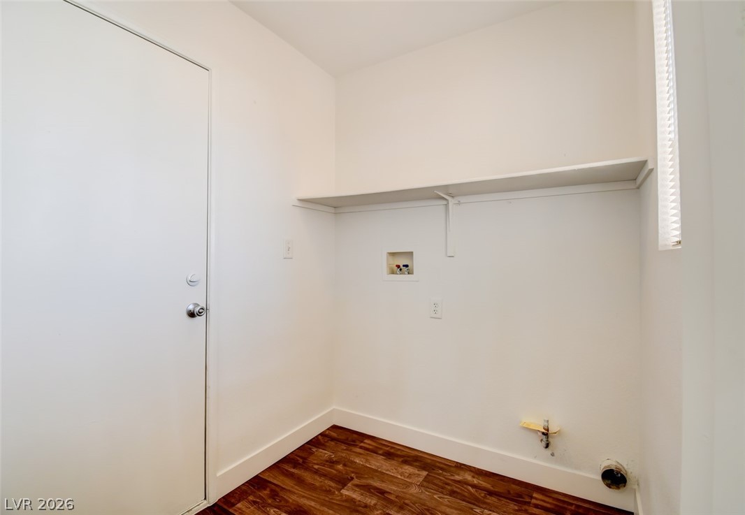 2920 Robincrest Court