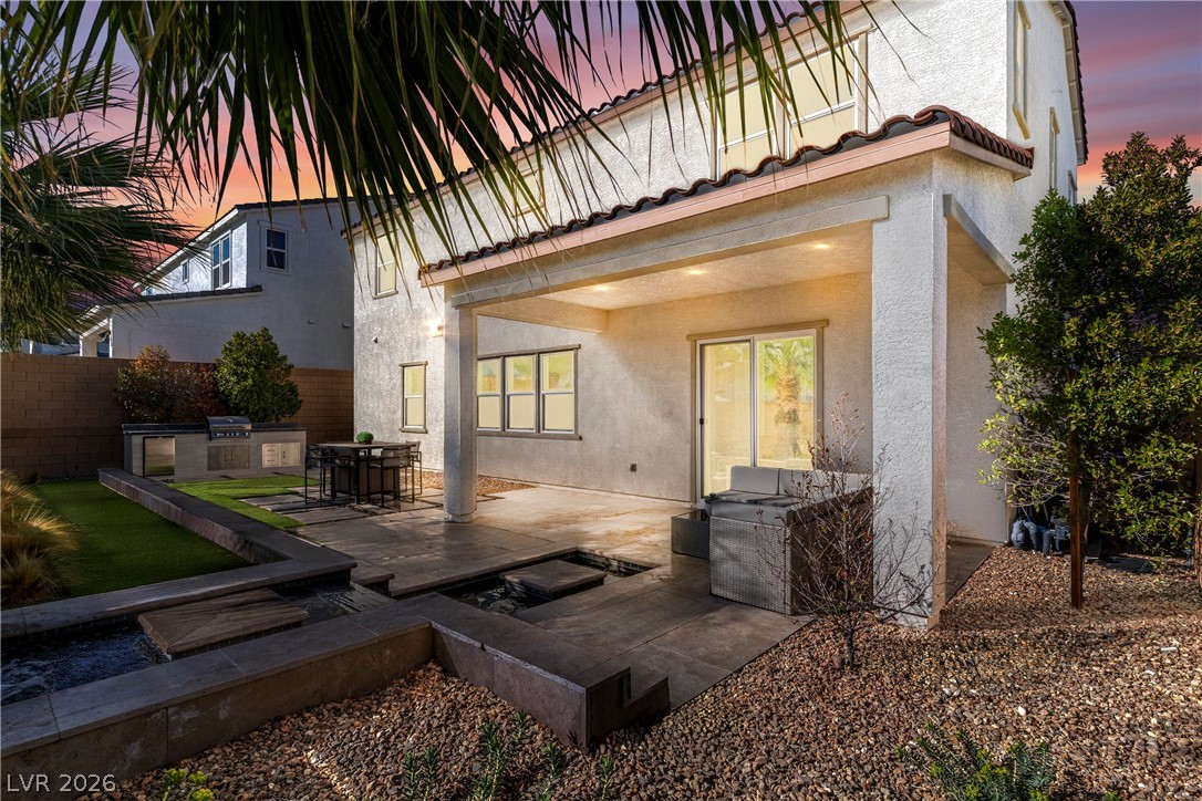 10125 Sequoia Glen Avenue