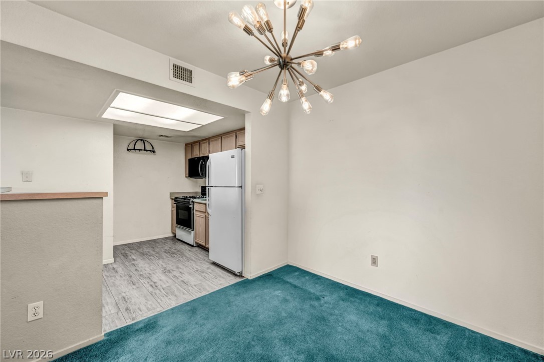 8070 West Russell Road 2060