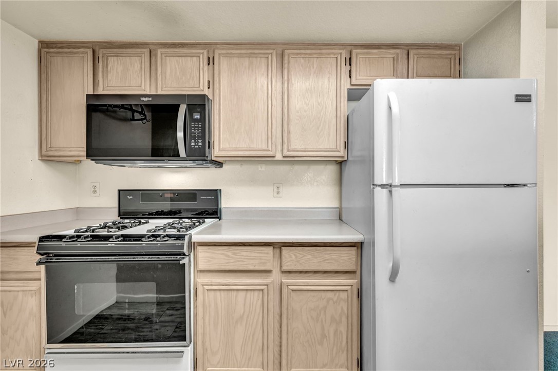 8070 West Russell Road 2060