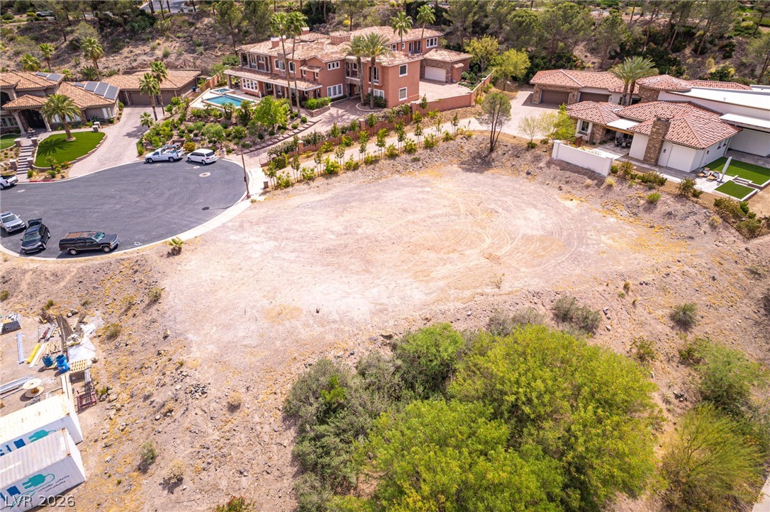 3 Costa Del Sol Court