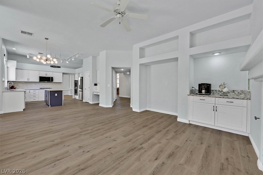 2021 Waterbury Lane