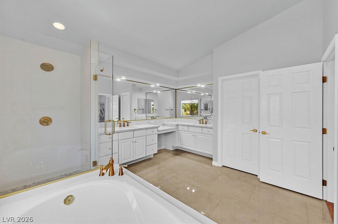 2021 Waterbury Lane