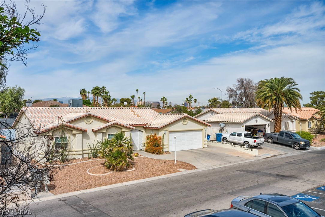 5222 Mandalay Springs Drive 201