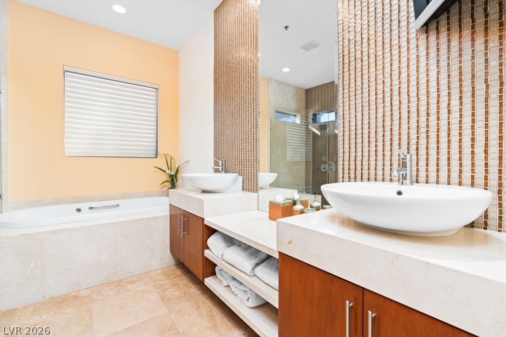 605 Saint Croix Street