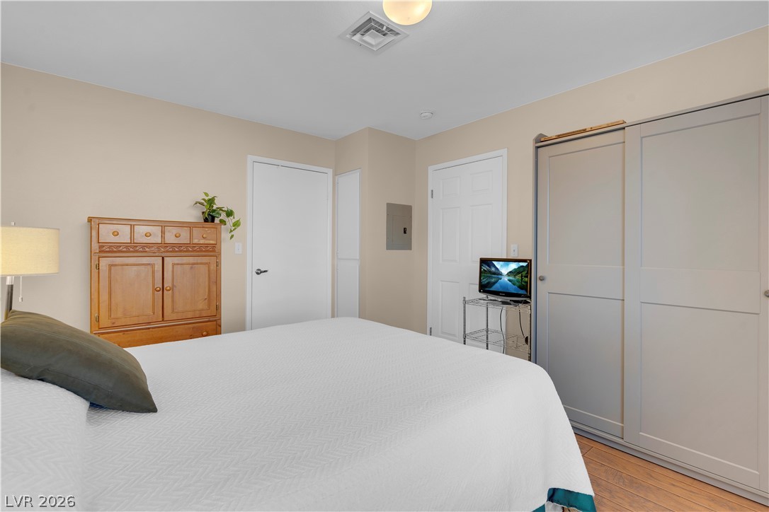 4861 South Torrey Pines Drive 201