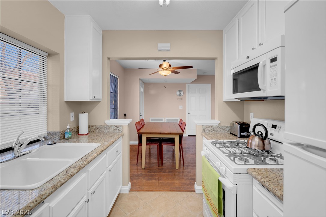 4861 South Torrey Pines Drive 201