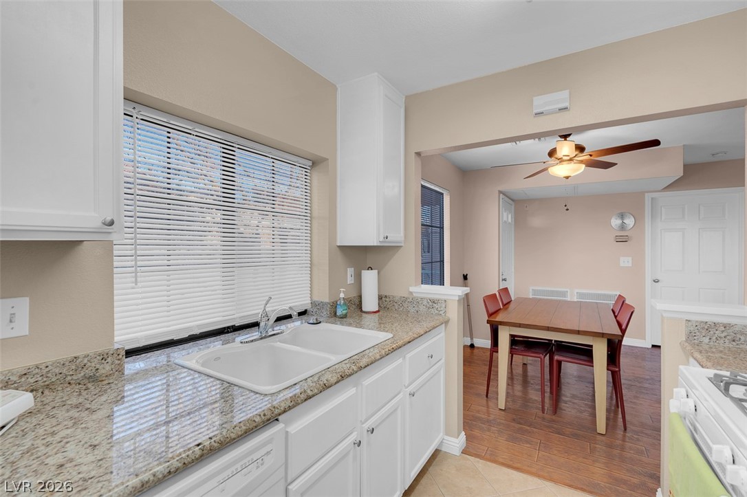 4861 South Torrey Pines Drive 201