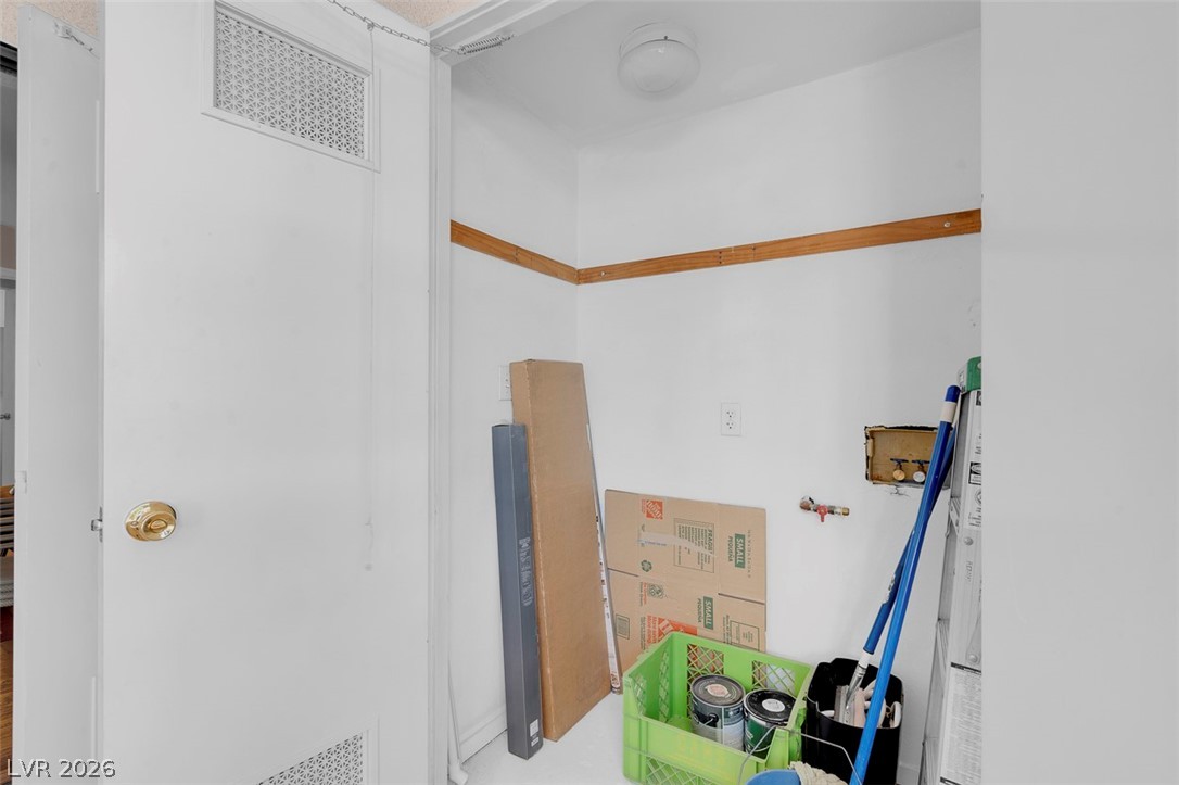 4861 South Torrey Pines Drive 201