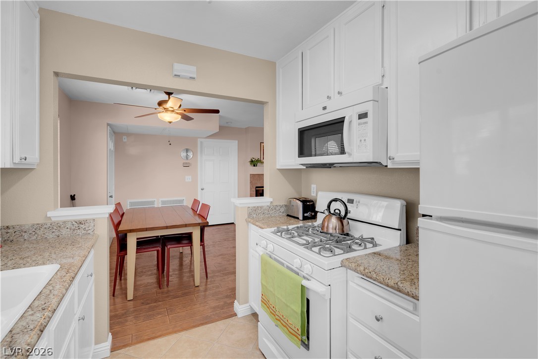 4861 South Torrey Pines Drive 201