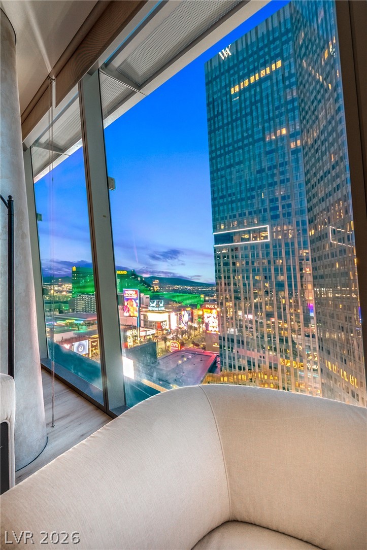 3722 Las Vegas Boulevard 1502