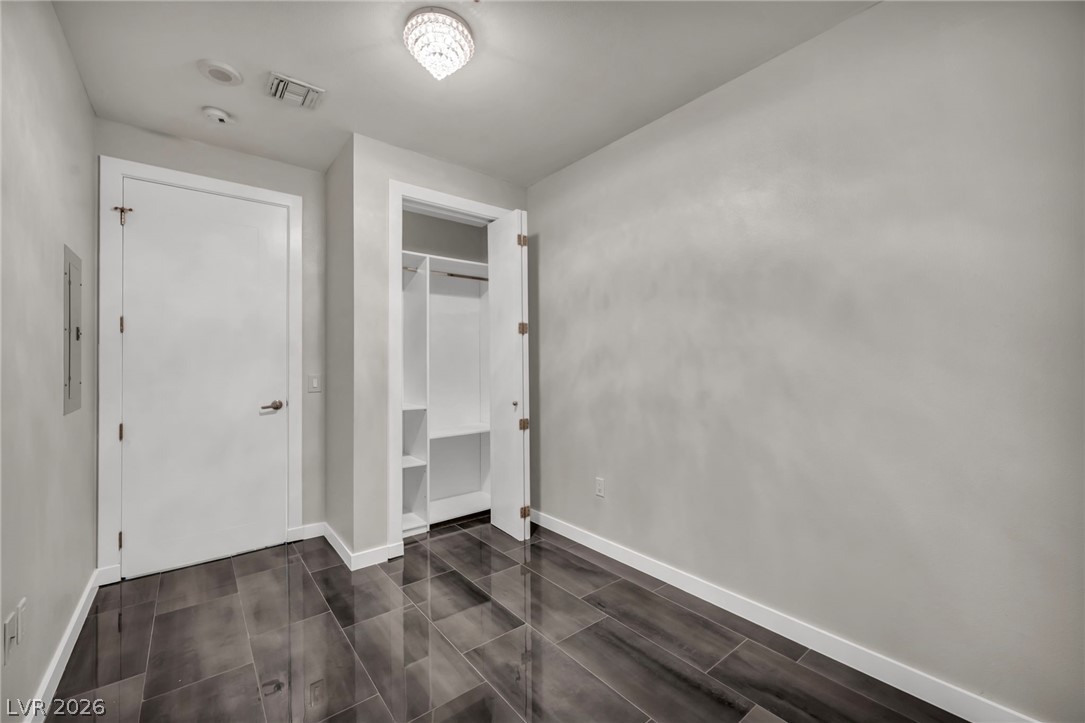 4525 Dean Martin Drive 2903