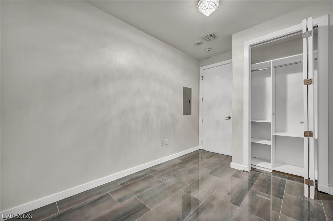 4525 Dean Martin Drive 2903