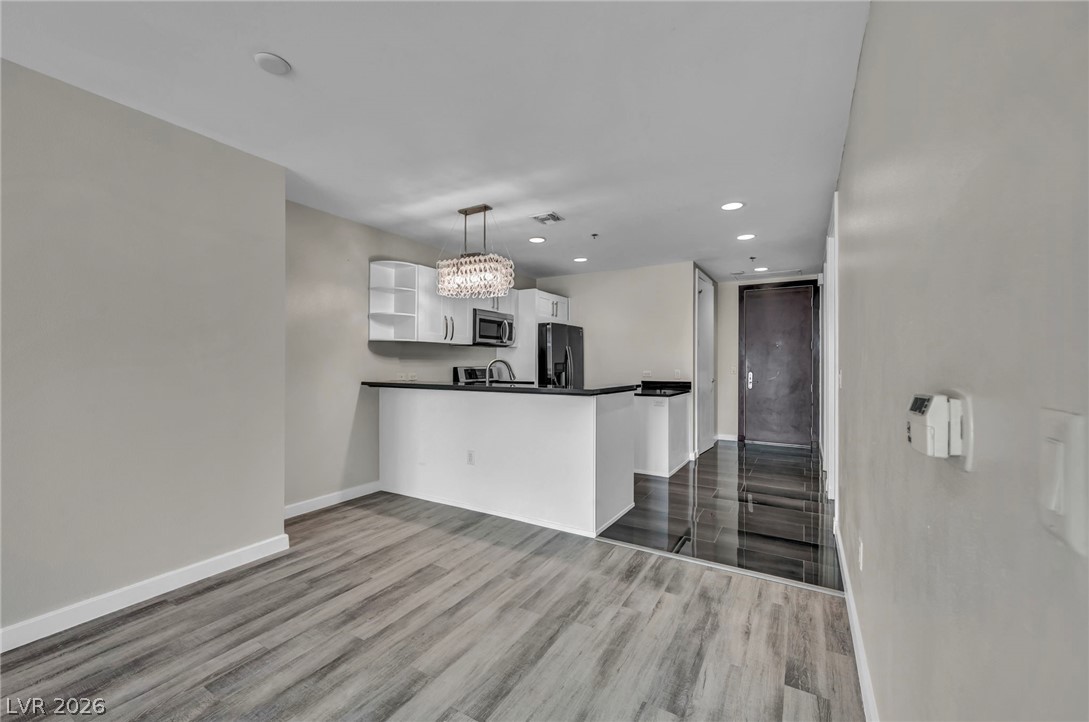 4525 Dean Martin Drive 2903