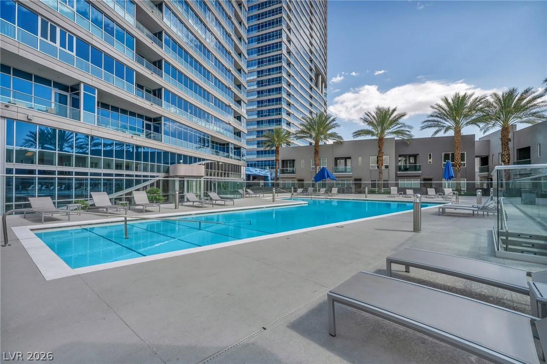 4525 Dean Martin Drive 2903