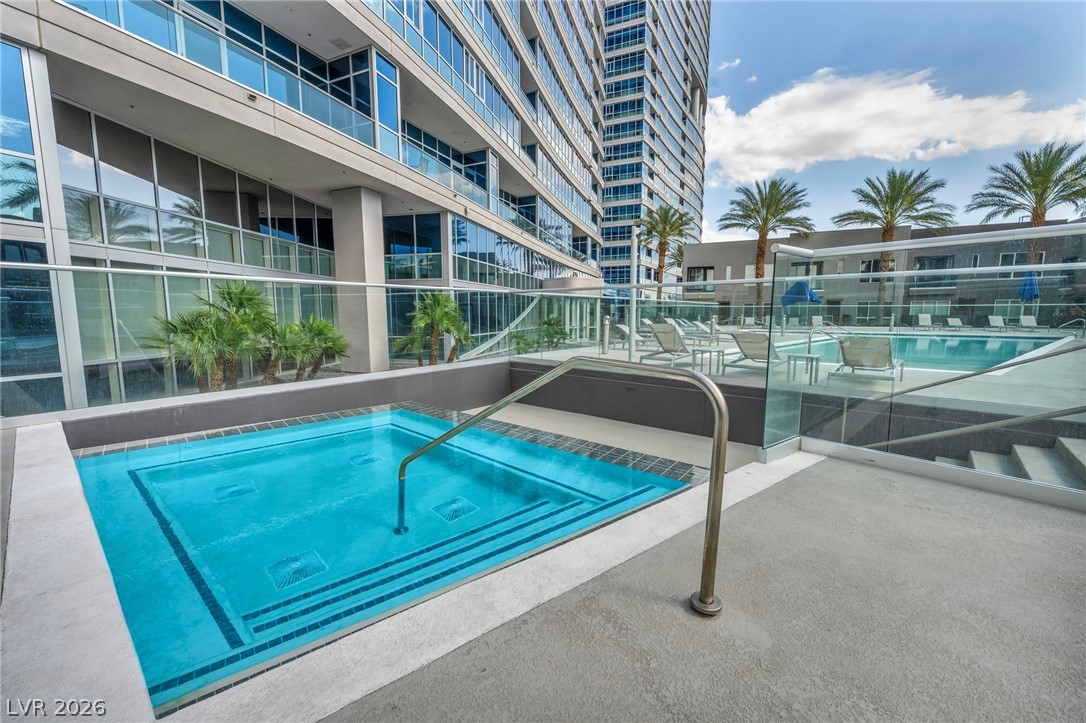 4525 Dean Martin Drive 2903