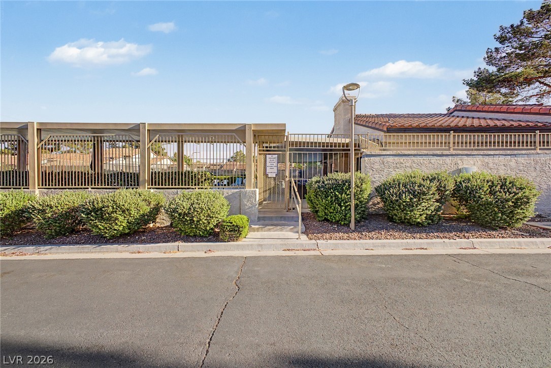 3127 La Mancha Way